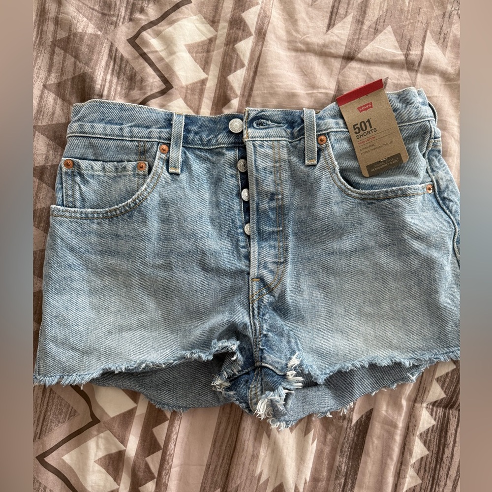 NWT Levi’s 501 High Rise Shorts